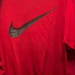 Nike Logo T